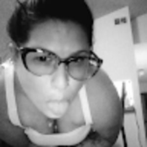 Meet your Posher, Dinah k